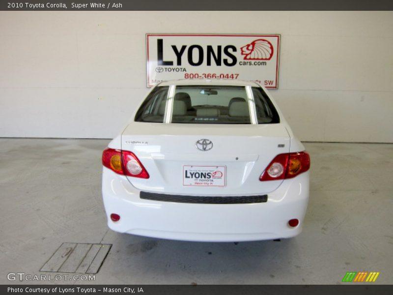 Super White / Ash 2010 Toyota Corolla