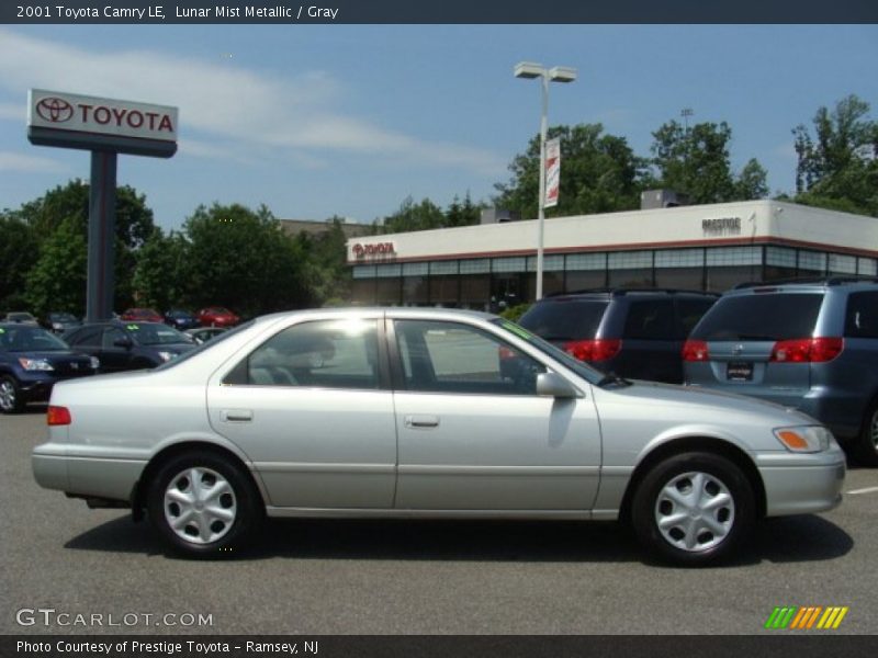 Lunar Mist Metallic / Gray 2001 Toyota Camry LE