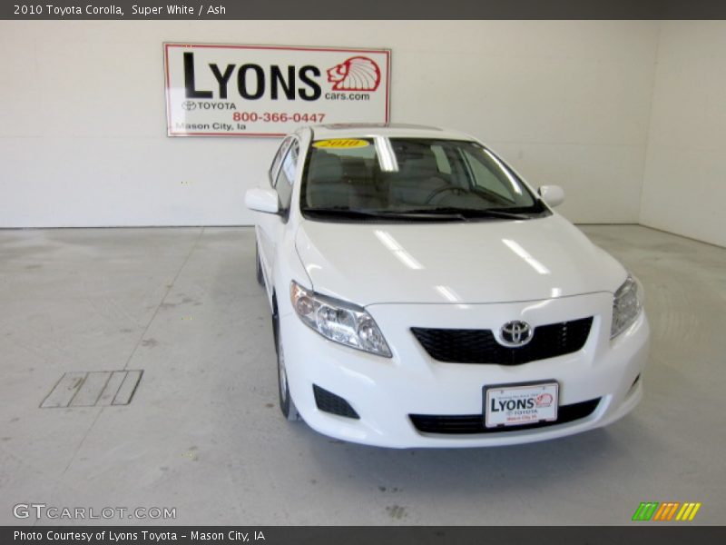 Super White / Ash 2010 Toyota Corolla