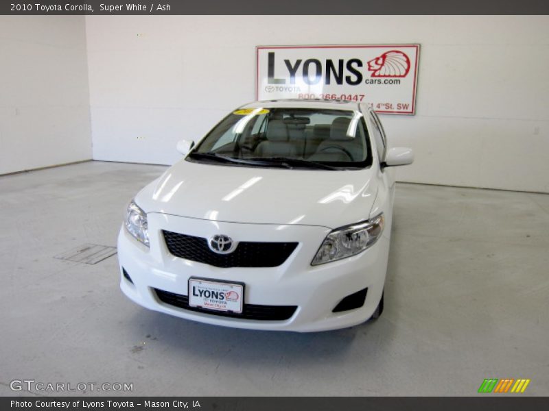 Super White / Ash 2010 Toyota Corolla