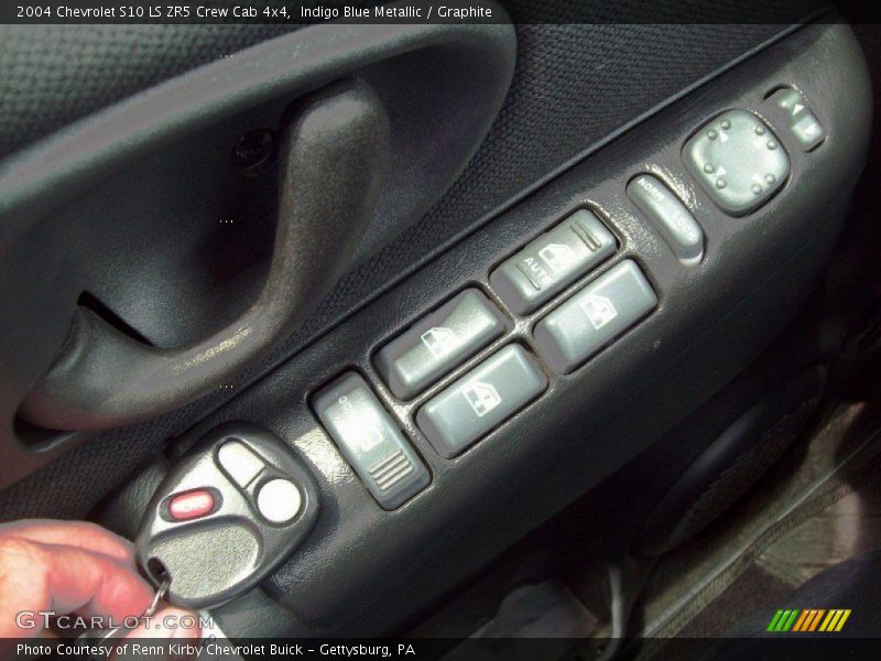 Controls of 2004 S10 LS ZR5 Crew Cab 4x4