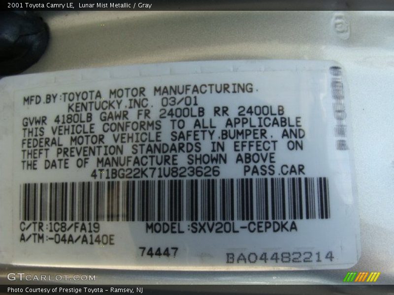 Lunar Mist Metallic / Gray 2001 Toyota Camry LE
