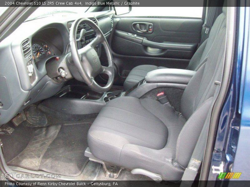 2004 S10 LS ZR5 Crew Cab 4x4 Graphite Interior