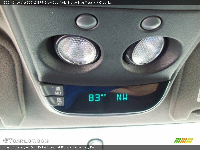 Indigo Blue Metallic / Graphite 2004 Chevrolet S10 LS ZR5 Crew Cab 4x4