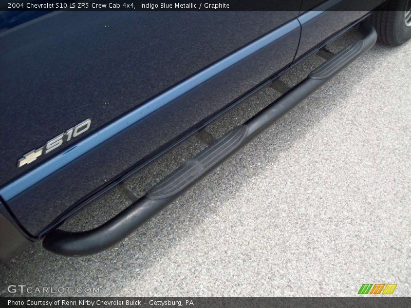 Indigo Blue Metallic / Graphite 2004 Chevrolet S10 LS ZR5 Crew Cab 4x4
