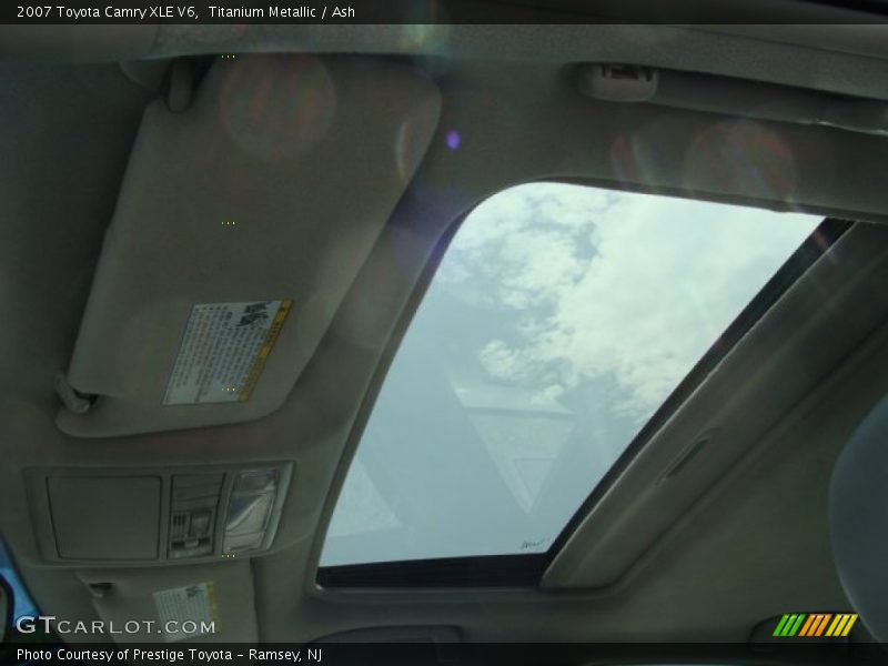 Titanium Metallic / Ash 2007 Toyota Camry XLE V6