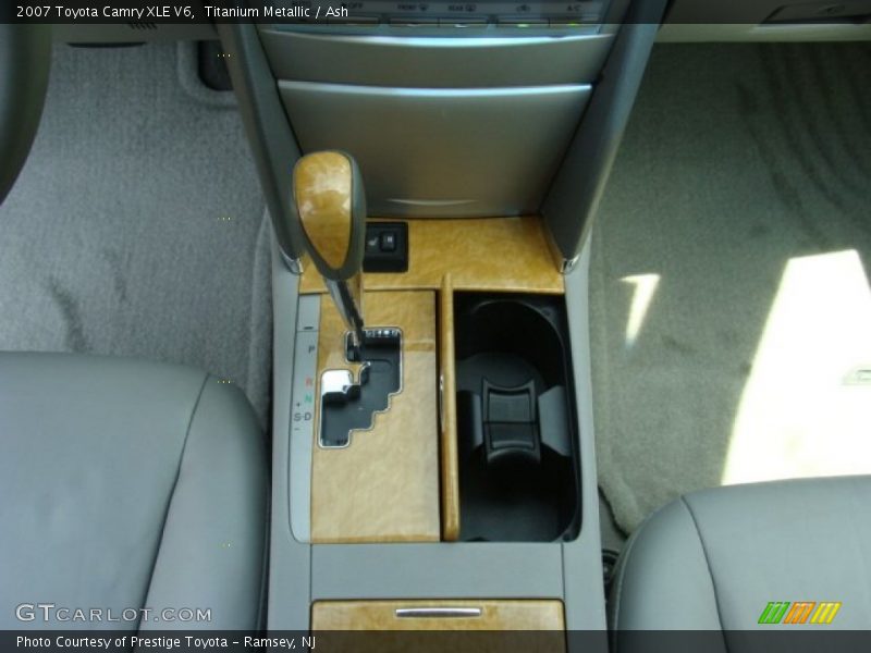 Titanium Metallic / Ash 2007 Toyota Camry XLE V6