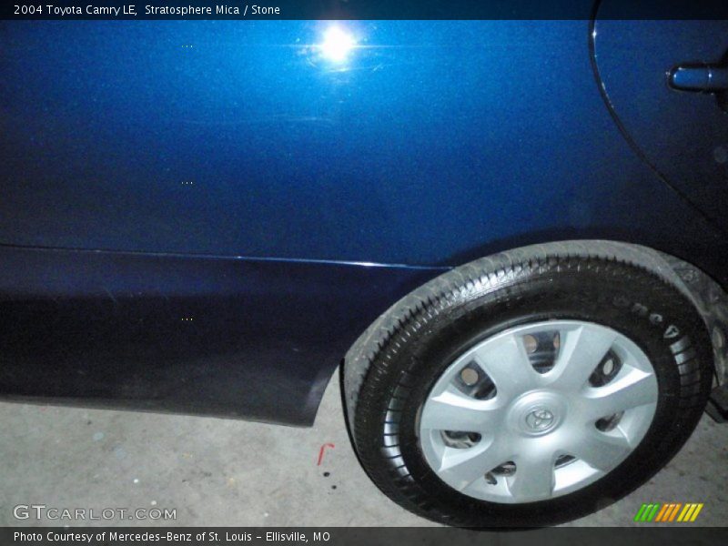 Stratosphere Mica / Stone 2004 Toyota Camry LE