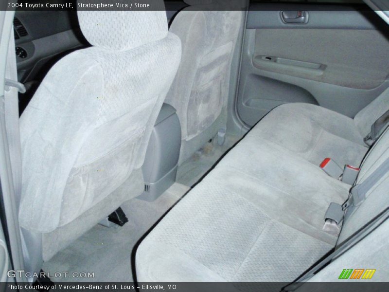 Stratosphere Mica / Stone 2004 Toyota Camry LE