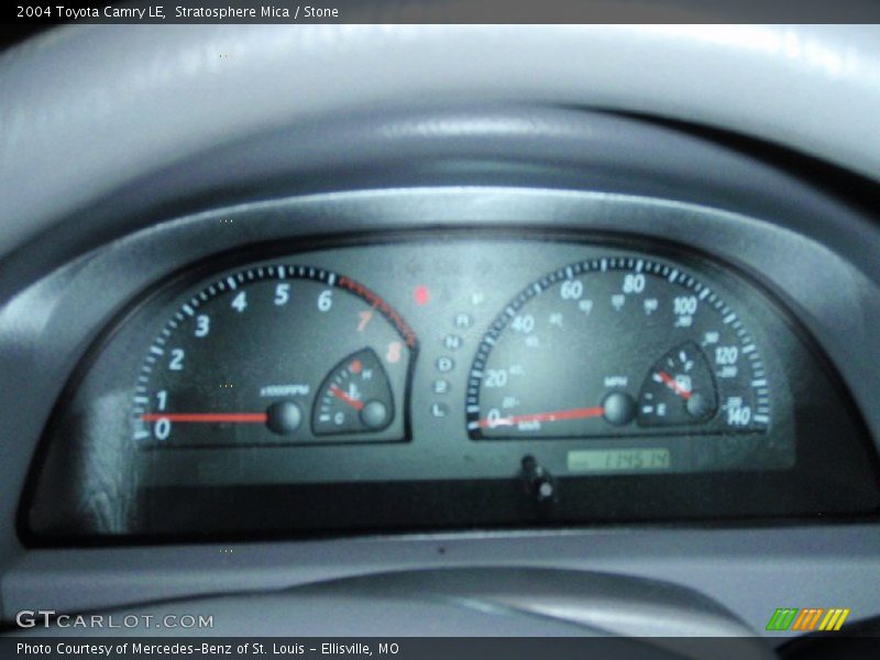 Stratosphere Mica / Stone 2004 Toyota Camry LE
