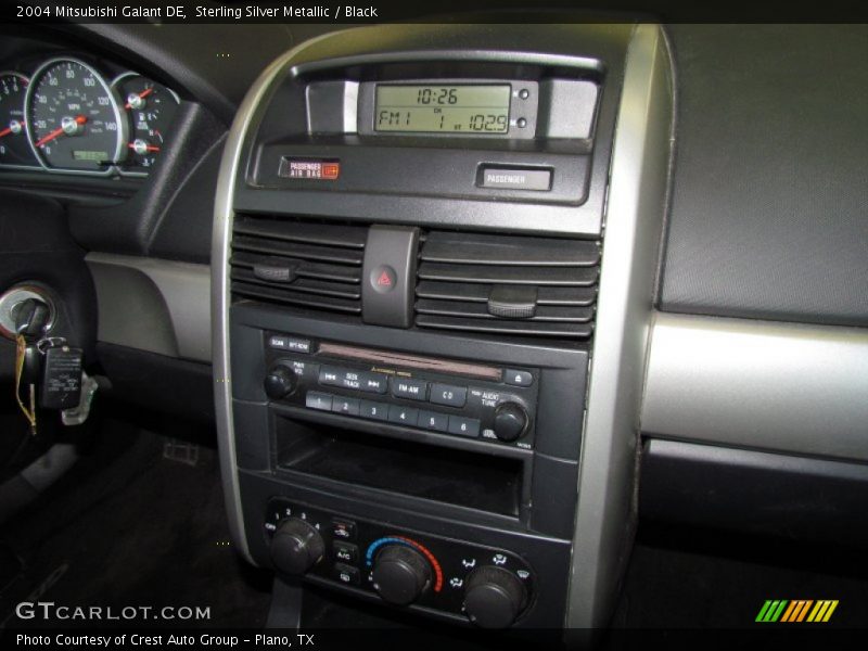 Sterling Silver Metallic / Black 2004 Mitsubishi Galant DE