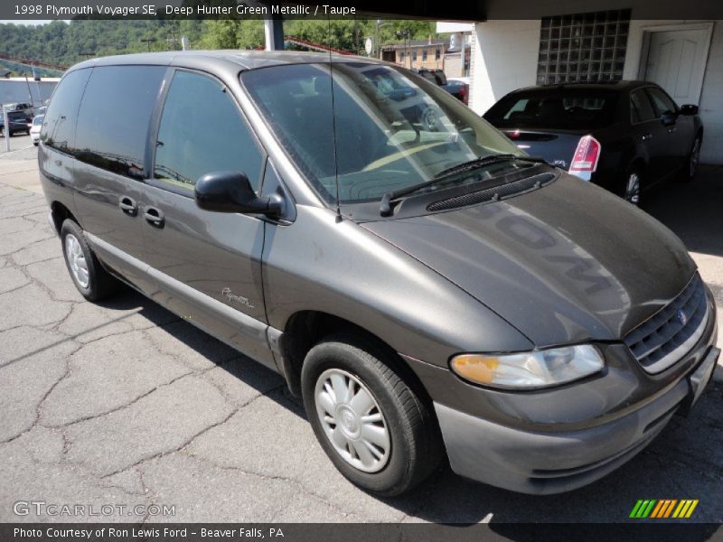 Deep Hunter Green Metallic / Taupe 1998 Plymouth Voyager SE