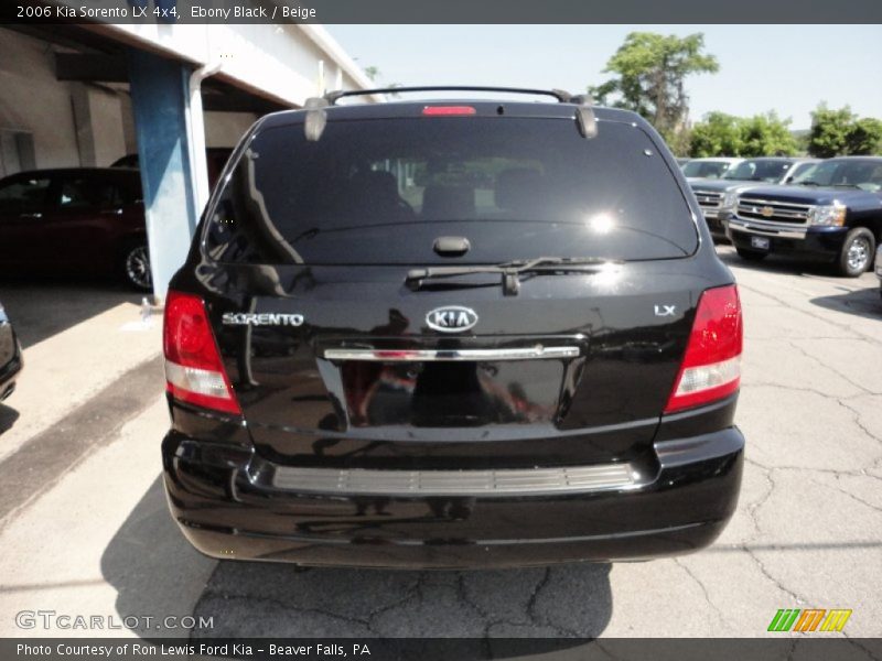 Ebony Black / Beige 2006 Kia Sorento LX 4x4