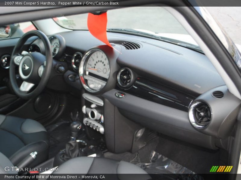 Pepper White / Grey/Carbon Black 2007 Mini Cooper S Hardtop