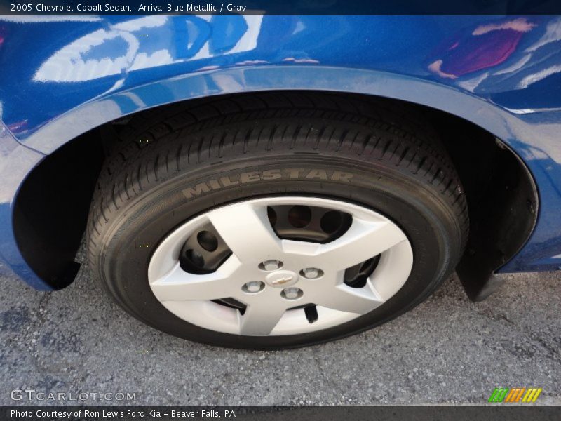 Arrival Blue Metallic / Gray 2005 Chevrolet Cobalt Sedan