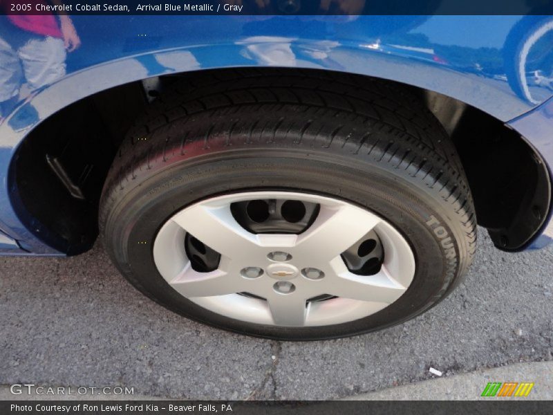 Arrival Blue Metallic / Gray 2005 Chevrolet Cobalt Sedan