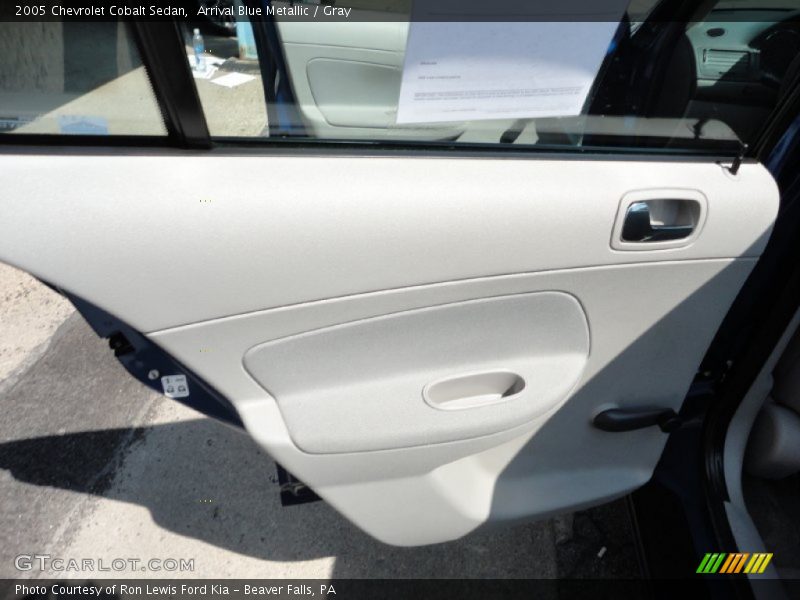 Arrival Blue Metallic / Gray 2005 Chevrolet Cobalt Sedan