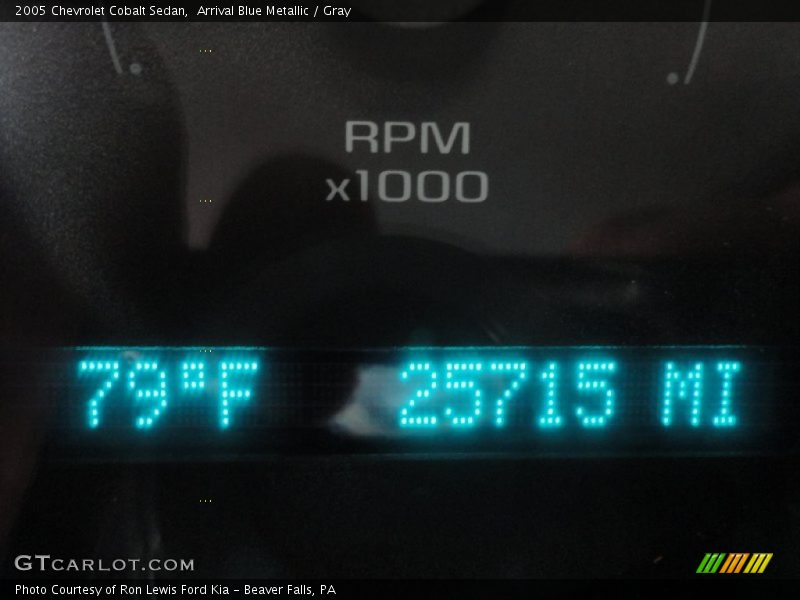 Arrival Blue Metallic / Gray 2005 Chevrolet Cobalt Sedan