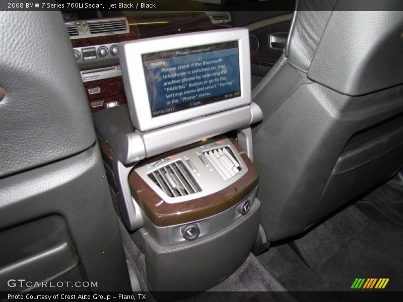 Controls of 2008 7 Series 760Li Sedan