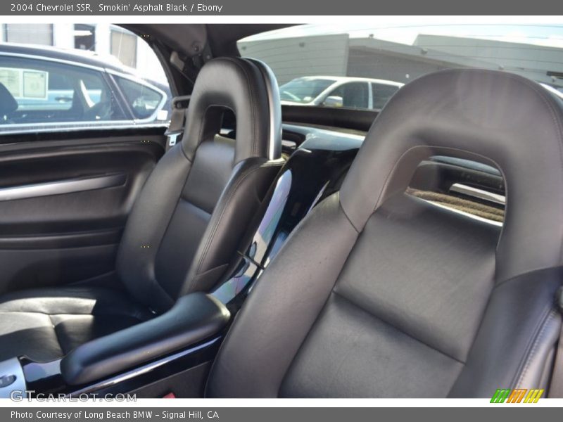Smokin' Asphalt Black / Ebony 2004 Chevrolet SSR
