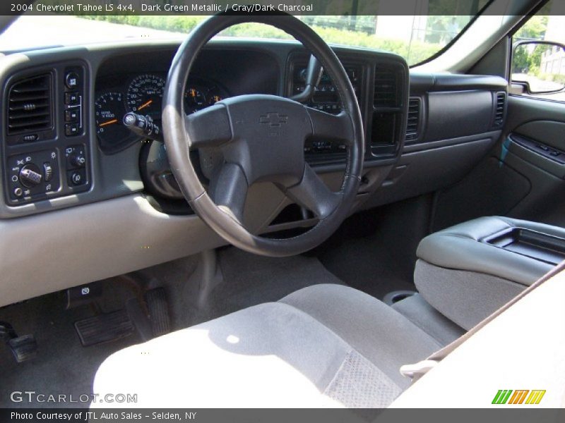 Dark Green Metallic / Gray/Dark Charcoal 2004 Chevrolet Tahoe LS 4x4