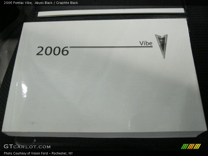 Abyss Black / Graphite Black 2006 Pontiac Vibe