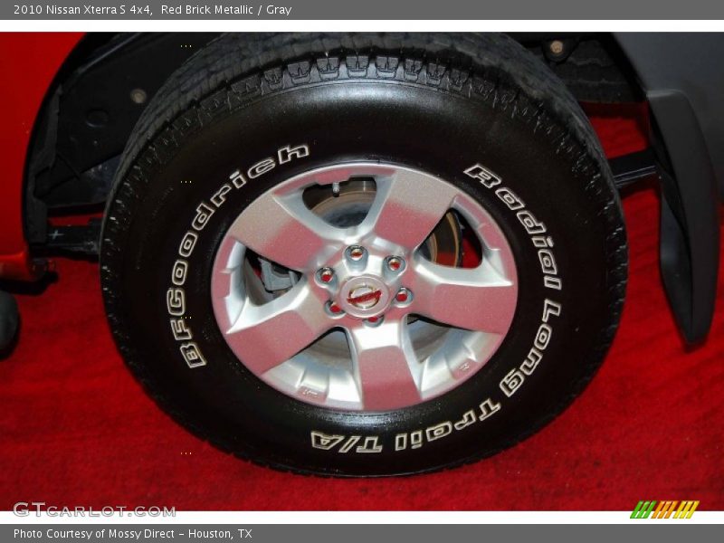 Red Brick Metallic / Gray 2010 Nissan Xterra S 4x4