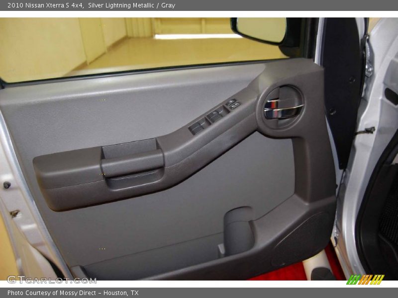 Silver Lightning Metallic / Gray 2010 Nissan Xterra S 4x4