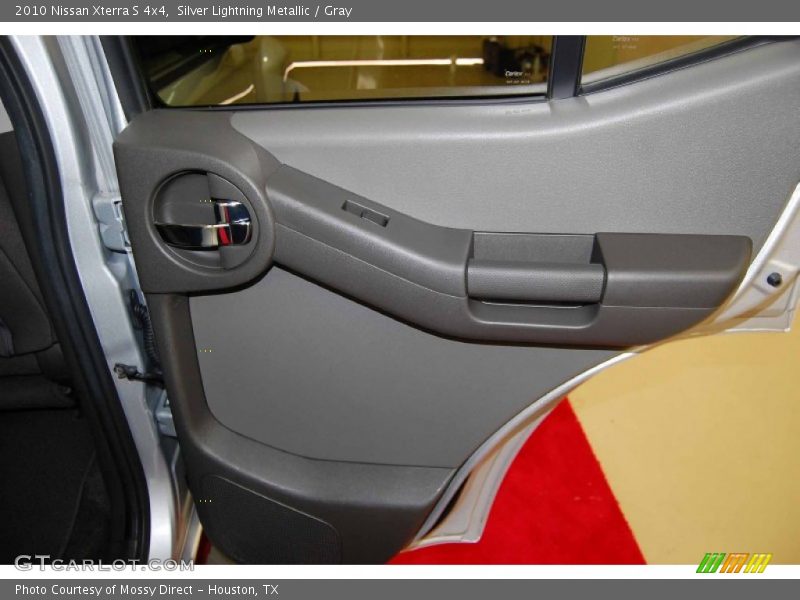 Silver Lightning Metallic / Gray 2010 Nissan Xterra S 4x4