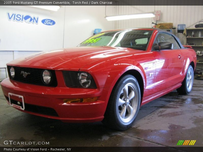 Torch Red / Dark Charcoal 2005 Ford Mustang GT Premium Convertible