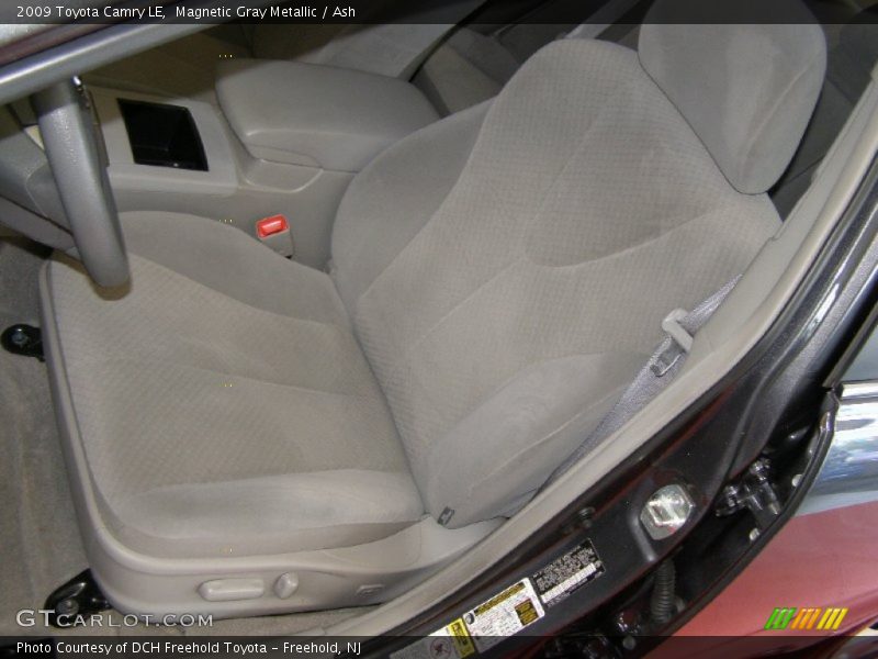 Magnetic Gray Metallic / Ash 2009 Toyota Camry LE