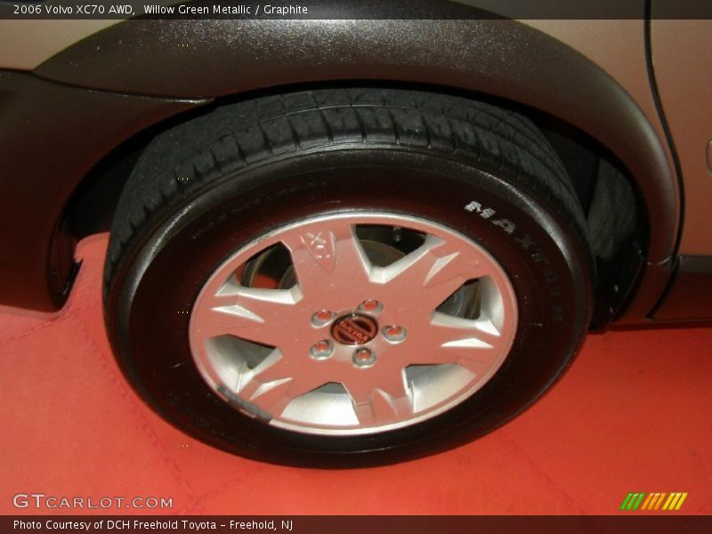 Willow Green Metallic / Graphite 2006 Volvo XC70 AWD