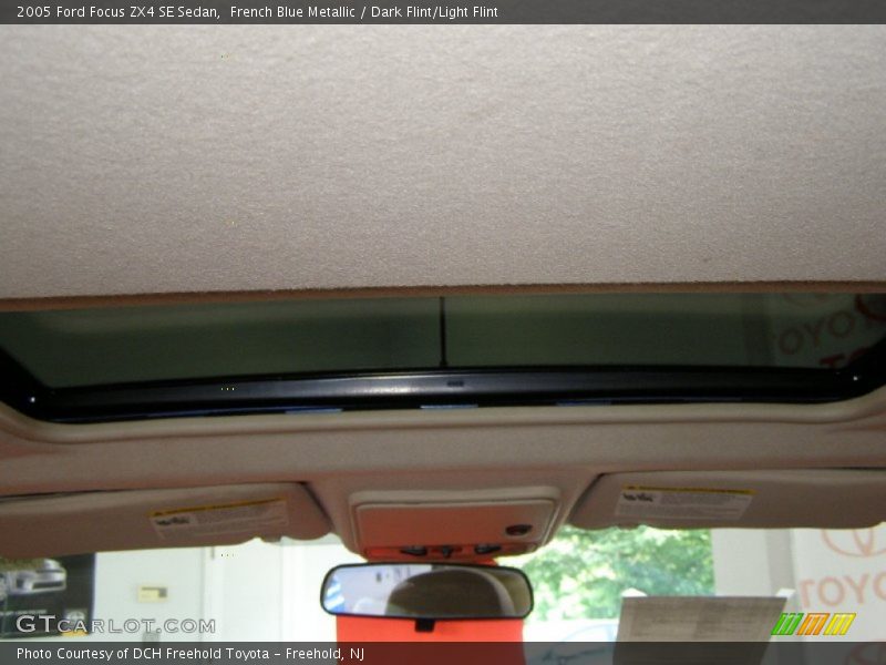 French Blue Metallic / Dark Flint/Light Flint 2005 Ford Focus ZX4 SE Sedan