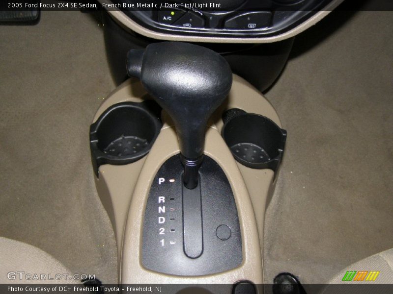  2005 Focus ZX4 SE Sedan 4 Speed Automatic Shifter