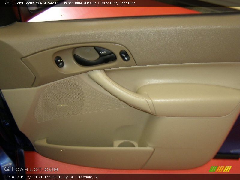 French Blue Metallic / Dark Flint/Light Flint 2005 Ford Focus ZX4 SE Sedan