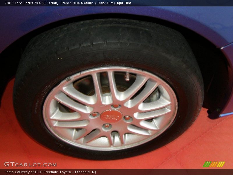 French Blue Metallic / Dark Flint/Light Flint 2005 Ford Focus ZX4 SE Sedan