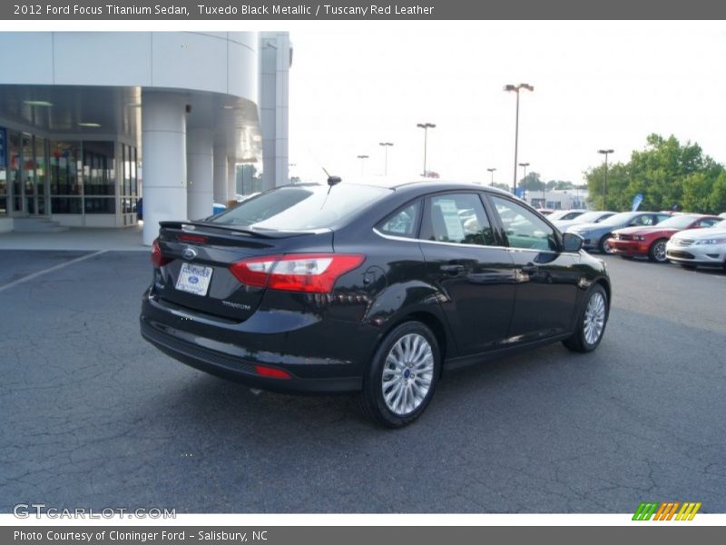 Tuxedo Black Metallic / Tuscany Red Leather 2012 Ford Focus Titanium Sedan
