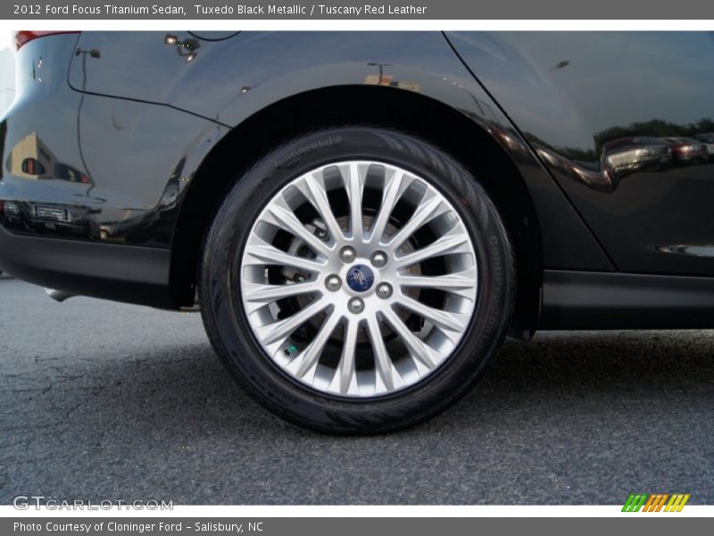  2012 Focus Titanium Sedan Wheel