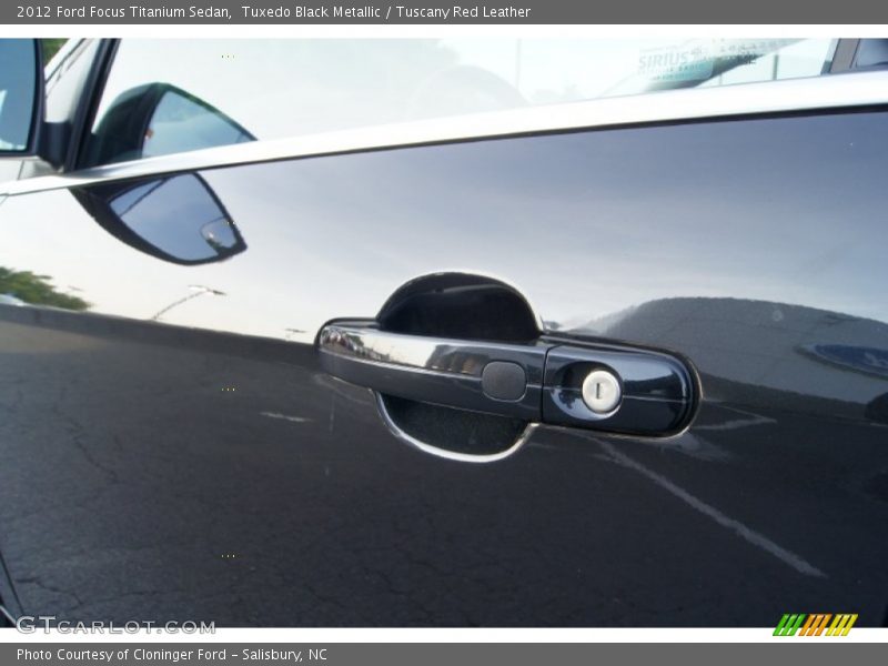 Tuxedo Black Metallic / Tuscany Red Leather 2012 Ford Focus Titanium Sedan