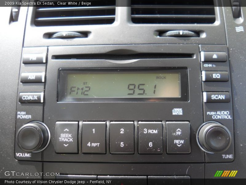 Clear White / Beige 2009 Kia Spectra EX Sedan