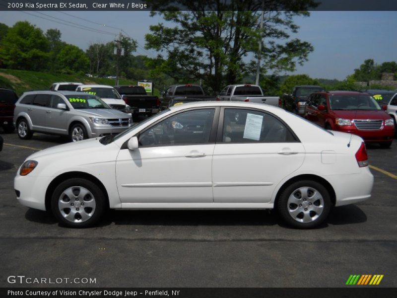 Clear White / Beige 2009 Kia Spectra EX Sedan