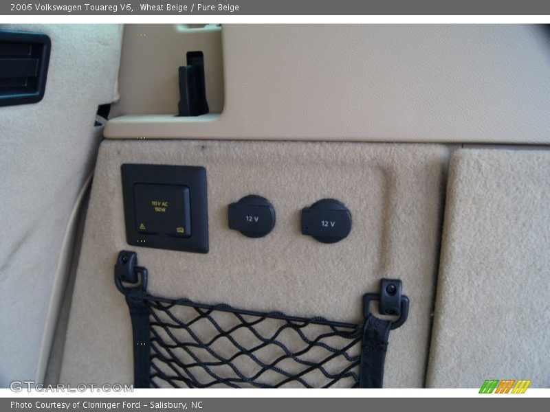 Wheat Beige / Pure Beige 2006 Volkswagen Touareg V6