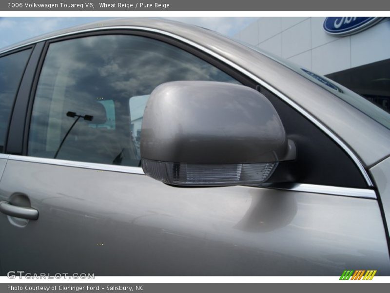 Wheat Beige / Pure Beige 2006 Volkswagen Touareg V6
