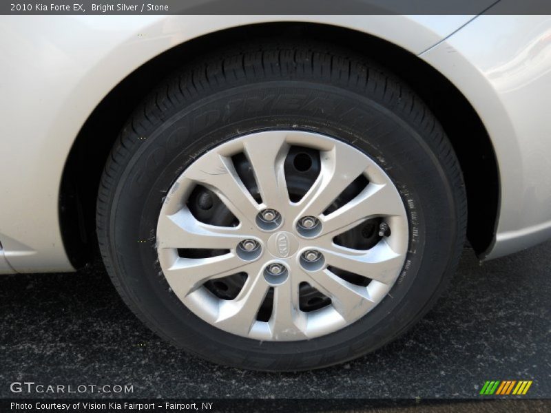 Bright Silver / Stone 2010 Kia Forte EX