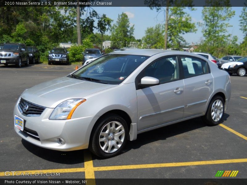 Brilliant Silver Metallic / Charcoal 2010 Nissan Sentra 2.0 S