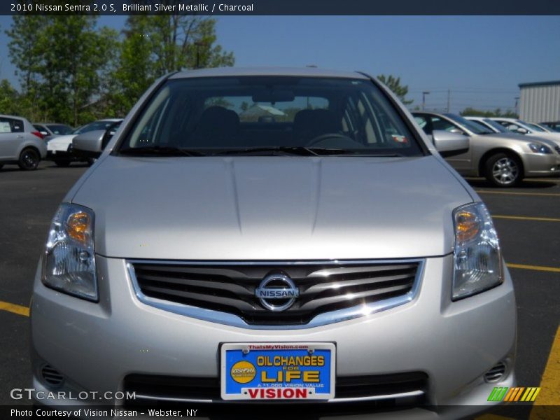 Brilliant Silver Metallic / Charcoal 2010 Nissan Sentra 2.0 S