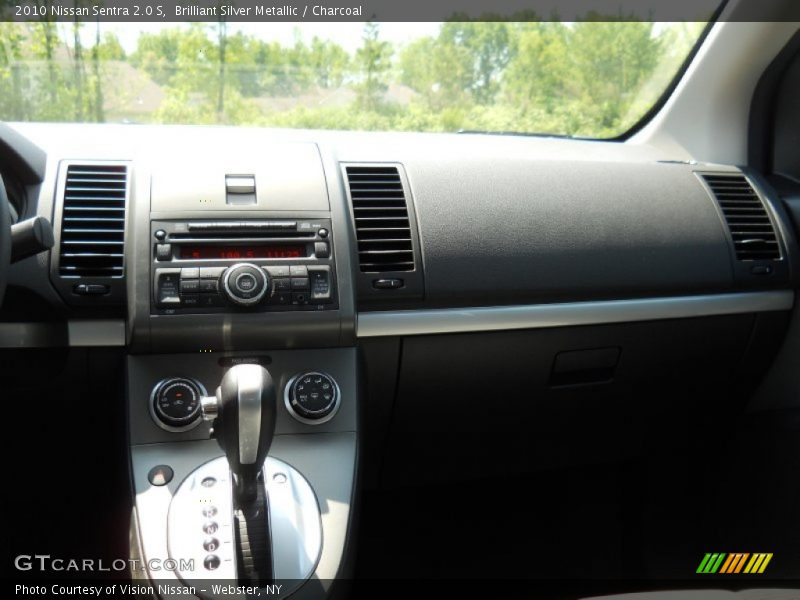 Brilliant Silver Metallic / Charcoal 2010 Nissan Sentra 2.0 S