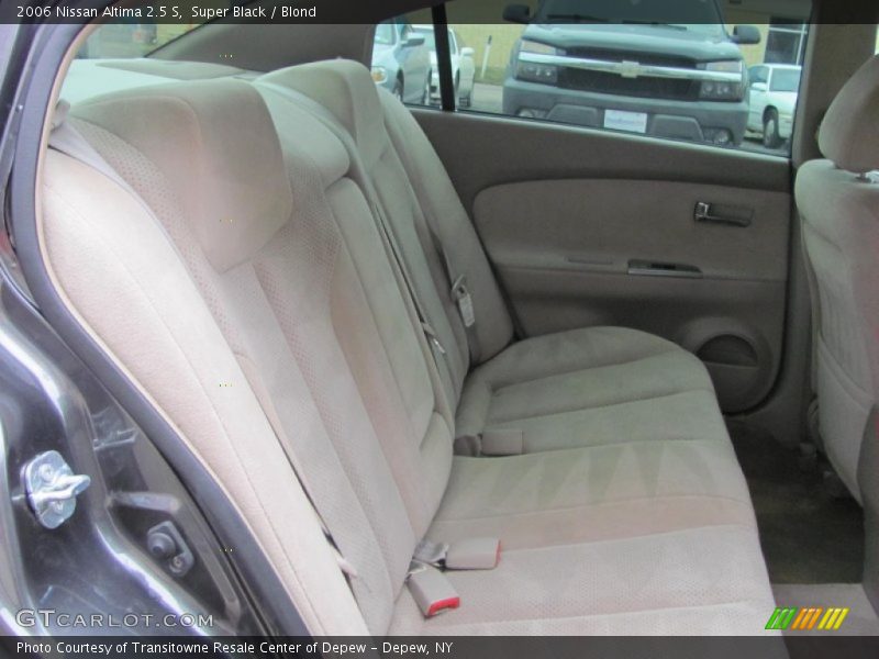 Super Black / Blond 2006 Nissan Altima 2.5 S
