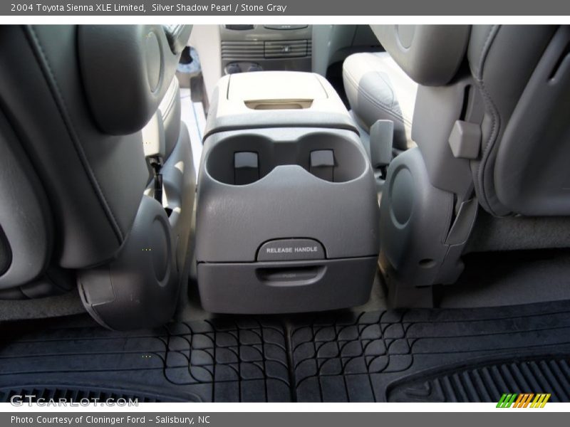 Silver Shadow Pearl / Stone Gray 2004 Toyota Sienna XLE Limited