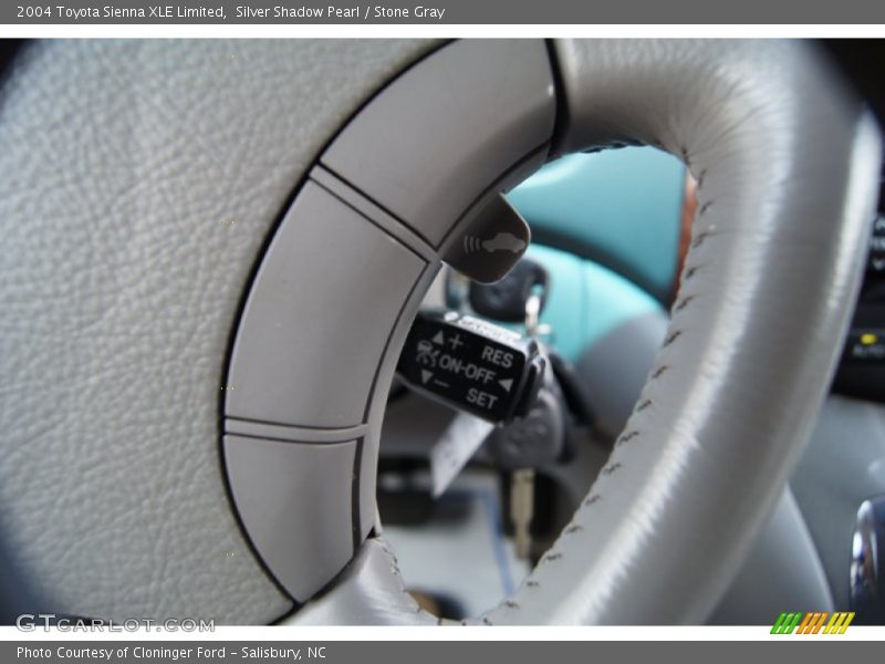 Silver Shadow Pearl / Stone Gray 2004 Toyota Sienna XLE Limited